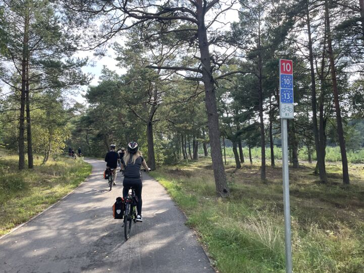 Curonian Spit in Lithuania (UNESCO World Heritage site), EuroVelo 10/EV13 sign, picture Alexandra Fournier