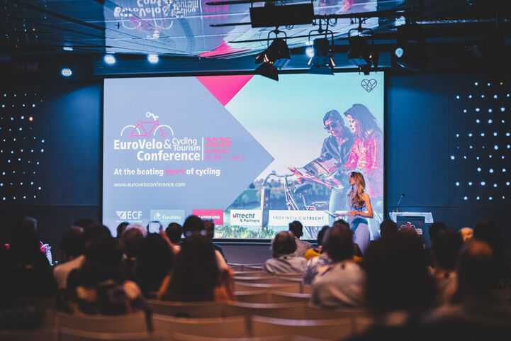 The master of ceremonies, Nynke Cuperus, moderating the conference.