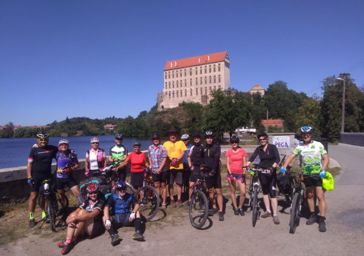 czechia cycle tour eurovelo 9