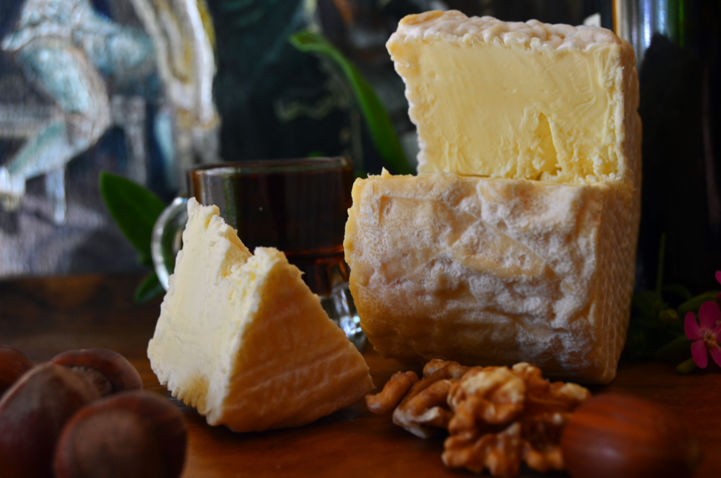 Langres cheese - © Martí Vicente