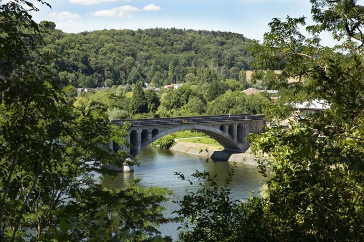 Huy, from Charleville-Mézières to Namur, through the French and Belgian Ardennes section, EuroVelo 19