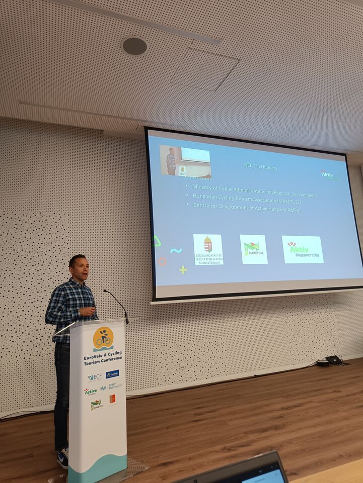 Miklós Berencsi (Active Hungary Development Center) presenting the work of the Hungarian National EuroVelo Coordination Centre during the EVGM 2025.