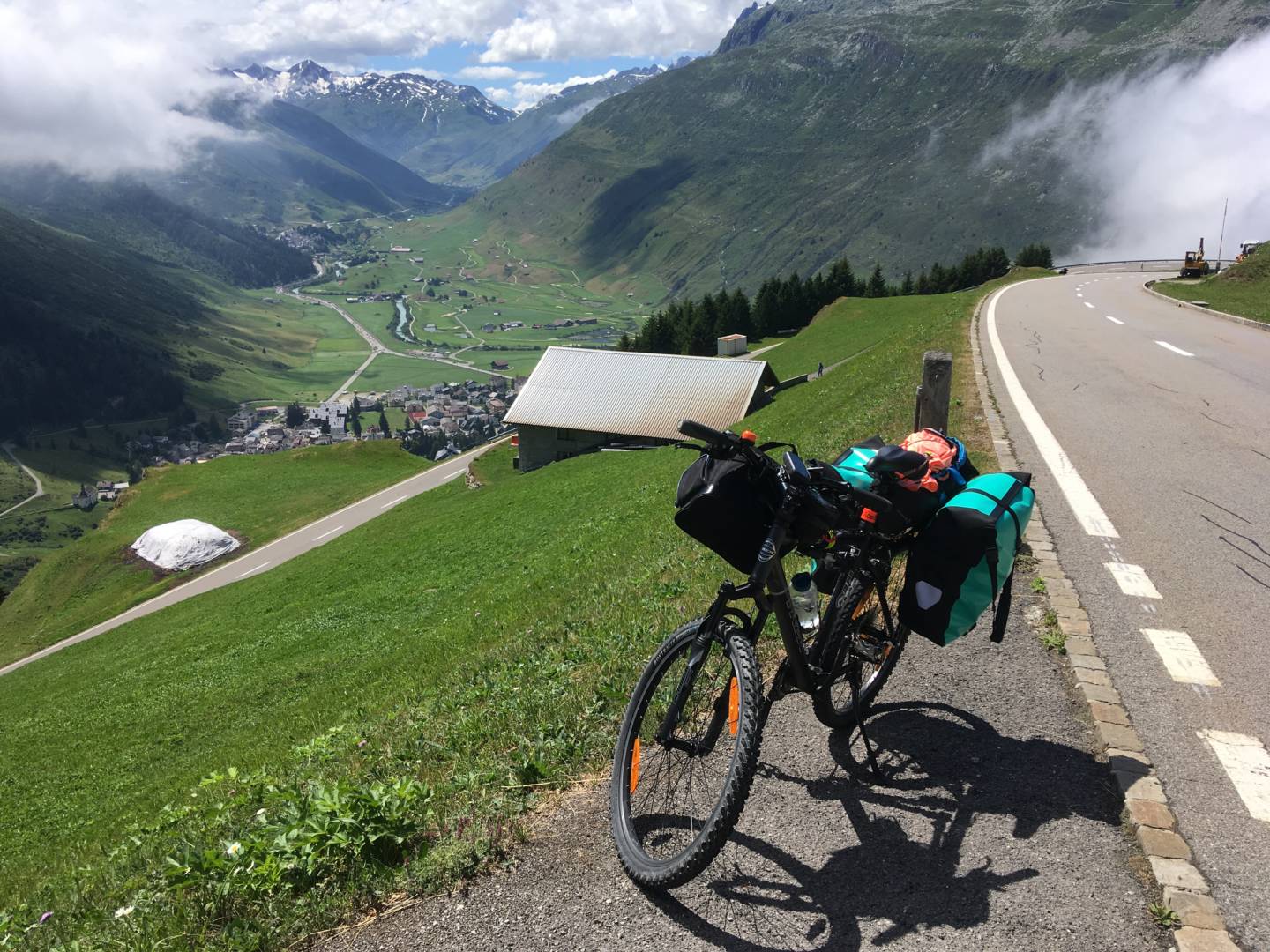 Cycling the shop rhine