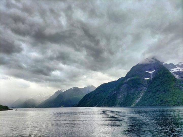 Hjørundfjorden (Norway).