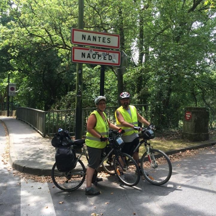 Sur l'EuroVelo 1 à Nantes, France ©Fred & Pantxika (Kalimutxoworldtour)